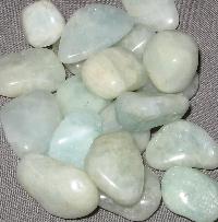 aquamarine brazil tumbled healing stone