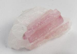 Photo of Pink Tourmaline, rubelite, from brazil, in white quartz