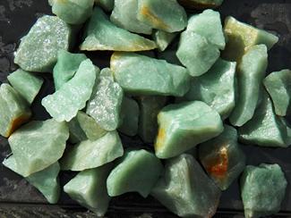 prasiolite, green quartz, natural, brazil, rough stones, tumbling rock, crystals