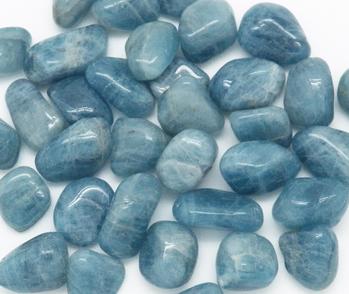 photo of dark blue aquamarine from mozambique